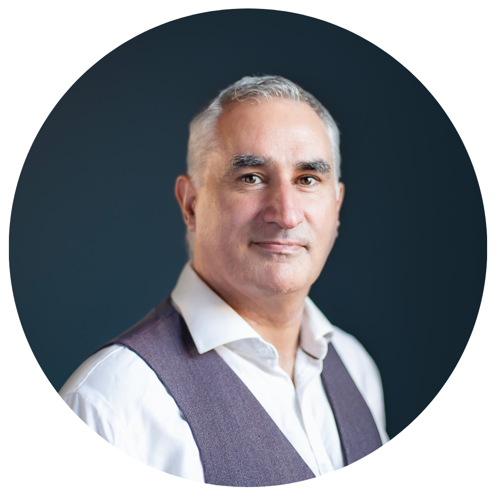 Portrait of Darius Namdaran